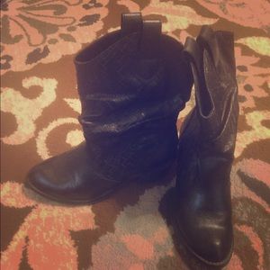 Black slouchy cowboy boots